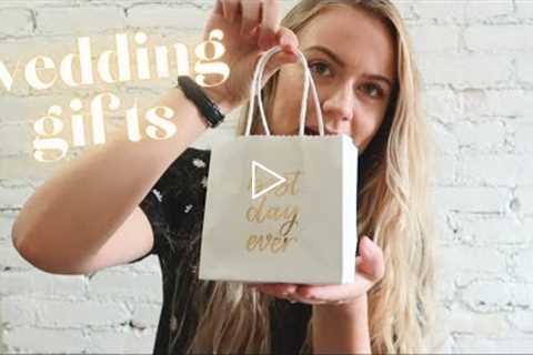 Wedding Gift Guide | Bridesmaids, Groomsmen, Parents