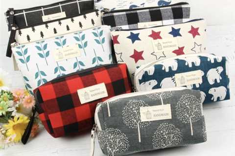 Cute Print Cosmetic Bags only $4.80 shipped!